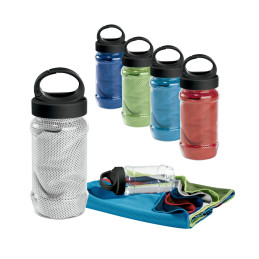 ARTX PLUS. Serviette de sport avec bouteille
